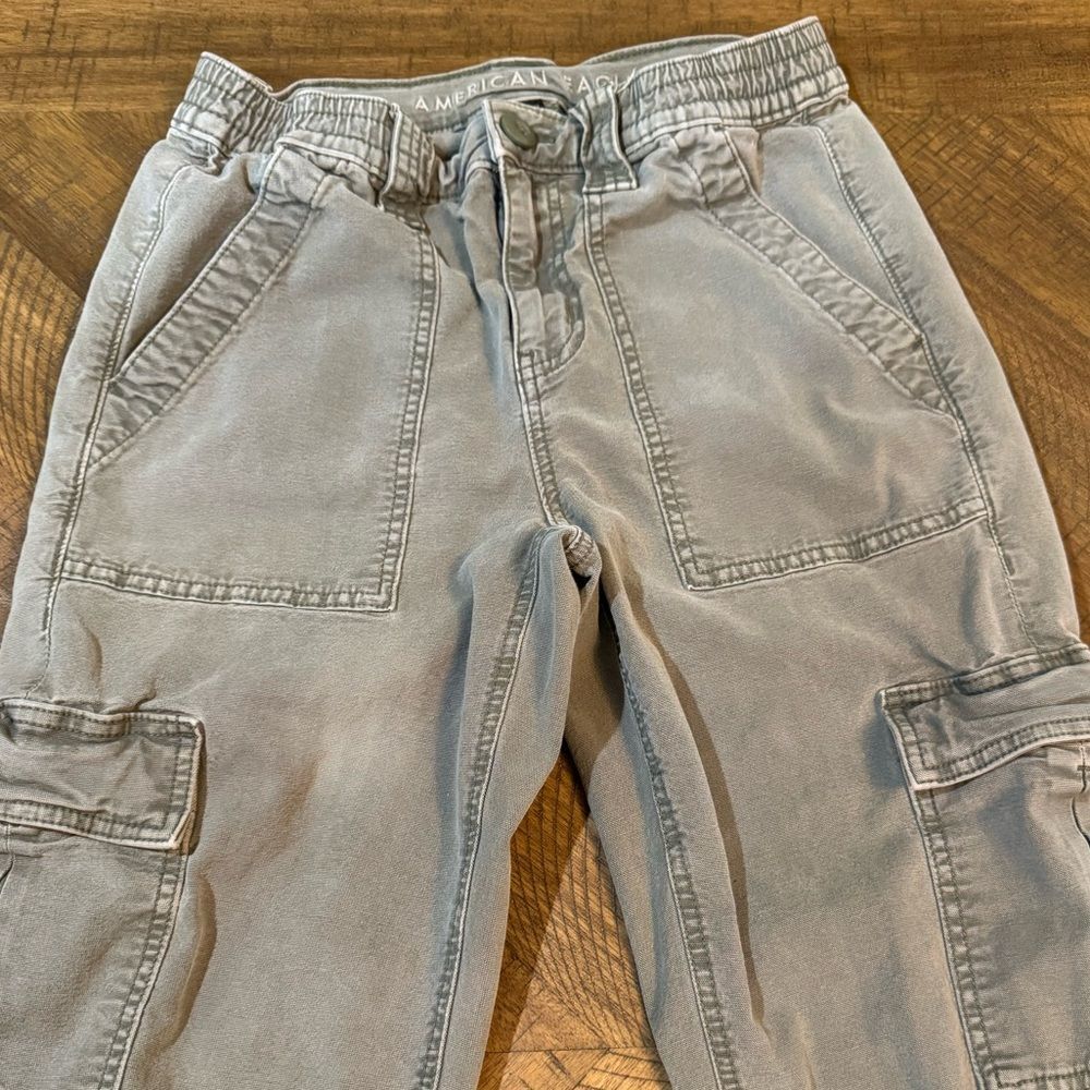 American Eagle Outfitters Women’s Olive Green Cargo Pants Y2K - Picture 14 of 14